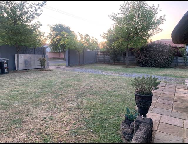 4 BEDROOM HOUSE FOR SALE IN FINSBURY